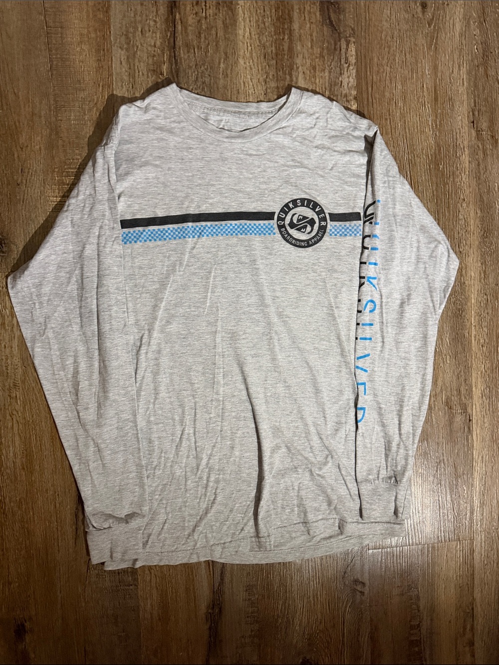 Quiksilver Men’s Long Sleeve Tee - Light Gray with Blue and Black Accents
